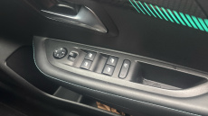 Peugeot 208 1.2 PureTech 100 Allure Premium 5dr Petrol Hatchback